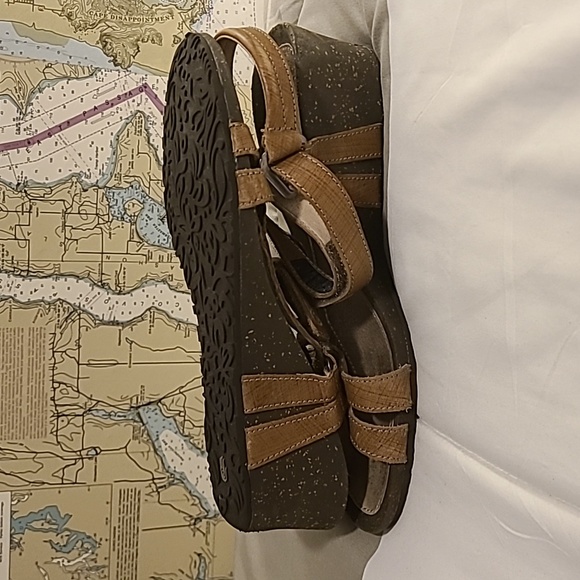 Teva Ventura Women's Brown Leather Cork Wedge Sandals, US 10 - Picture 3 of 6